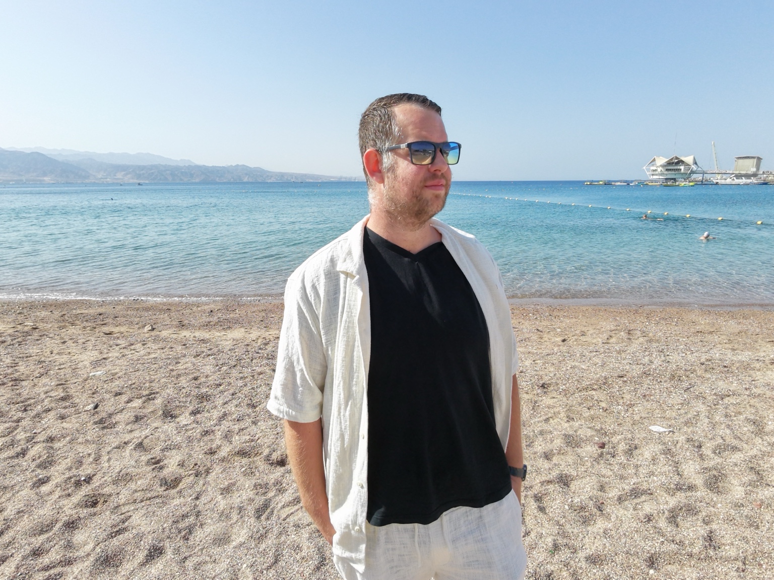 Larry Lessman, créateur digital basé à Eilat